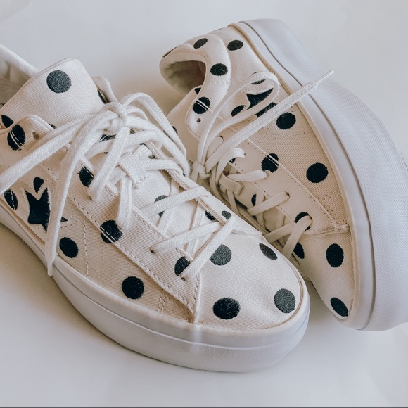 one star platform embroidered dots